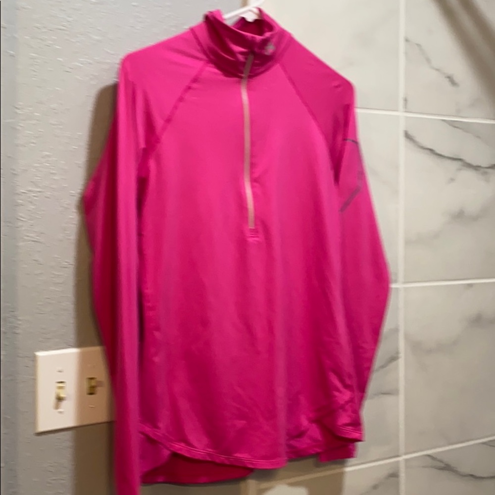 Under Armor pullover